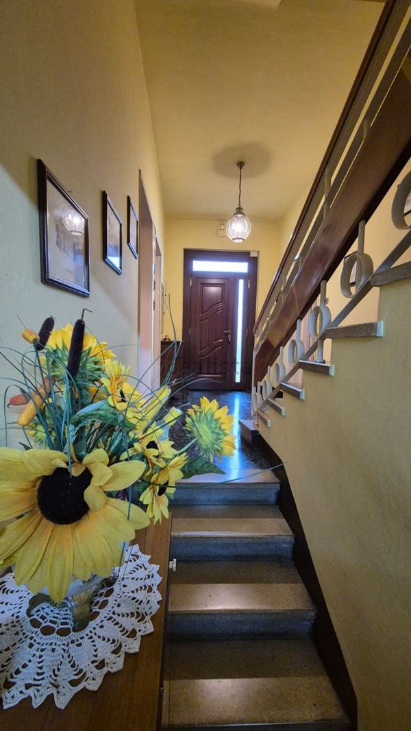 casa indipendente in vendita a Codevilla