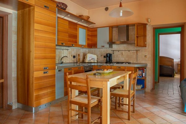 casa indipendente in vendita a Codevilla