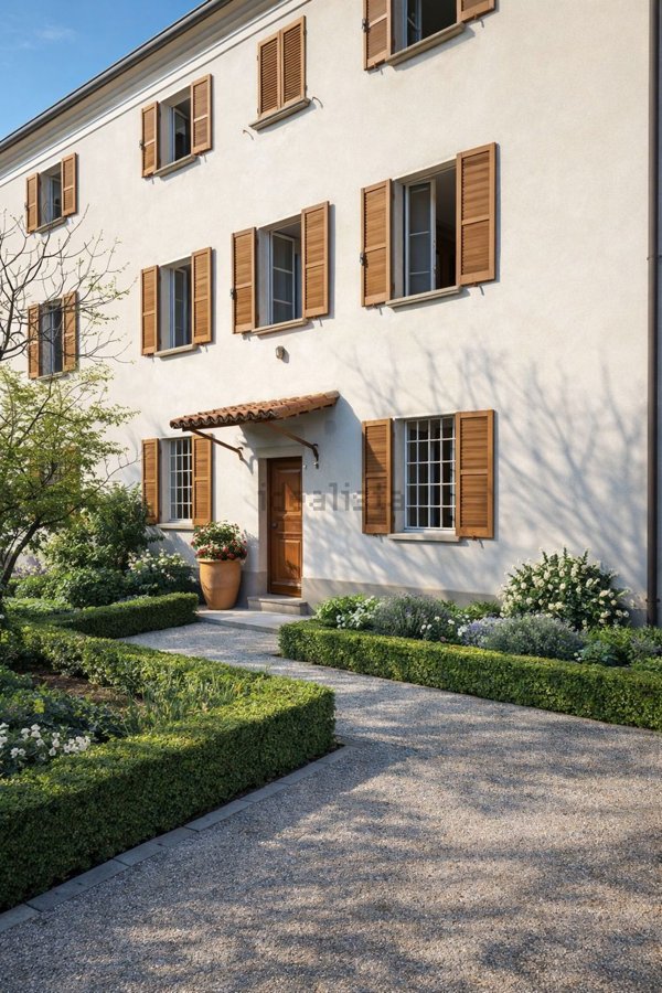 casa indipendente in vendita a Codevilla