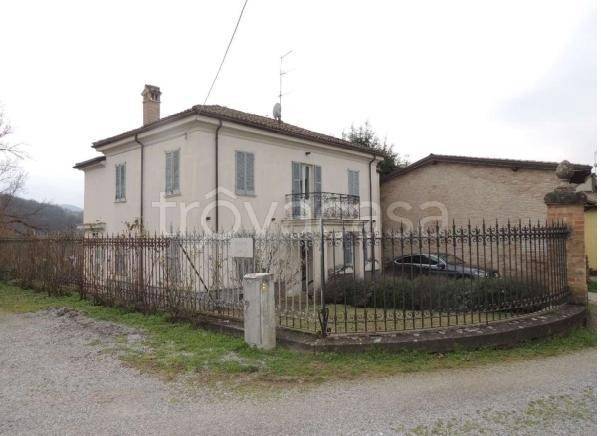 casa indipendente in vendita a Codevilla