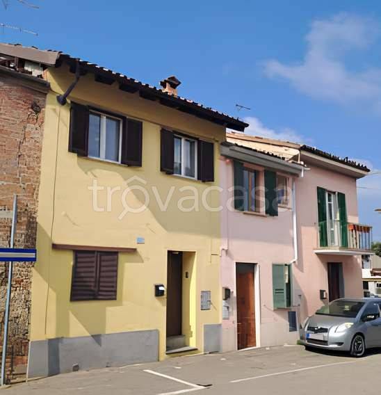 appartamento in vendita a Codevilla in zona Garlassolo di Sotto