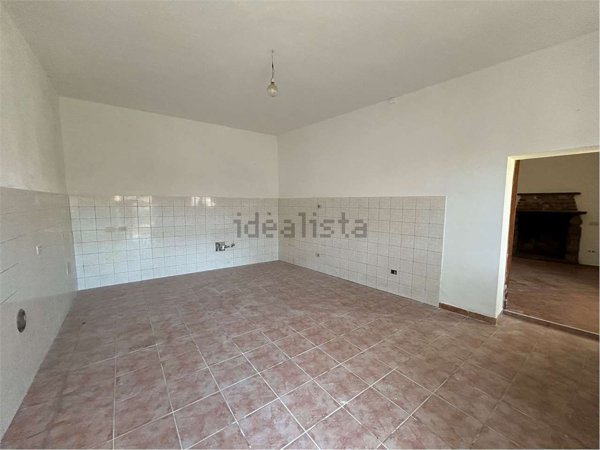 casa indipendente in vendita a Confienza