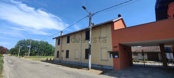 appartamento in vendita a Confienza