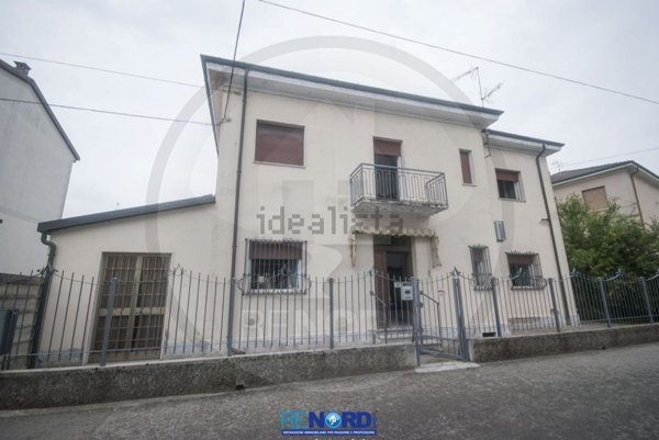 casa indipendente in vendita a Copiano