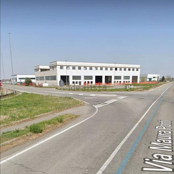 capannone in vendita a Copiano