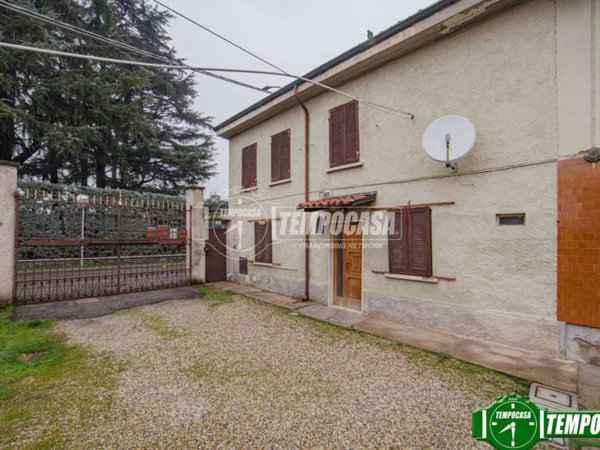 casa indipendente in vendita a Copiano