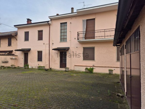 casa indipendente in vendita a Copiano