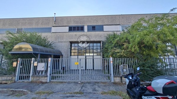 ufficio in vendita a Copiano