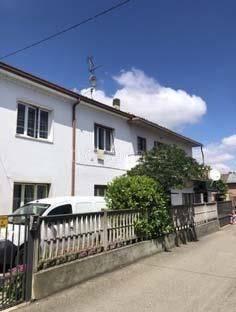 casa indipendente in vendita a Corana in zona Ghiaie