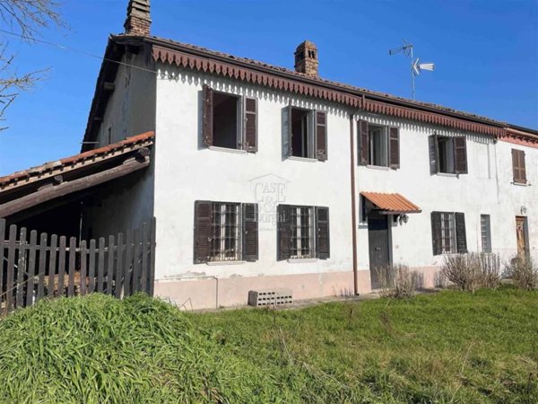 appartamento in vendita a Corana