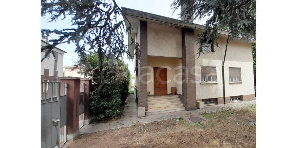 casa indipendente in vendita a Corana in zona Ghiaie