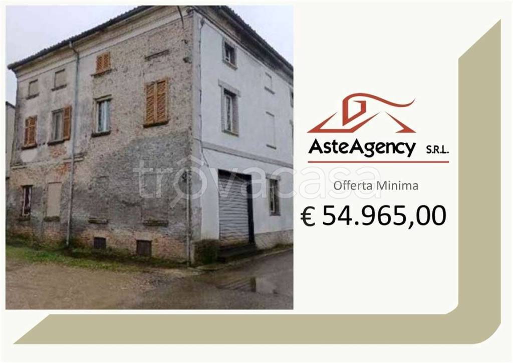 casa indipendente in vendita a Corana in zona Ghiaie