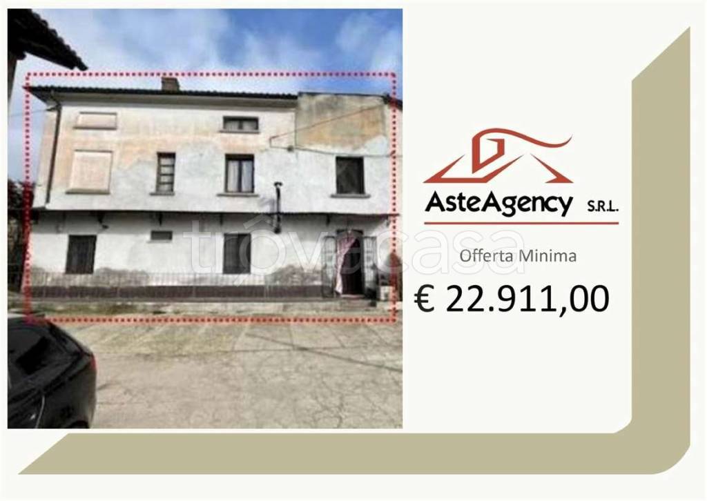 casa indipendente in vendita a Corana in zona Ghiaie