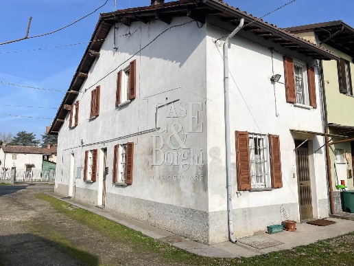 casa indipendente in vendita a Corana