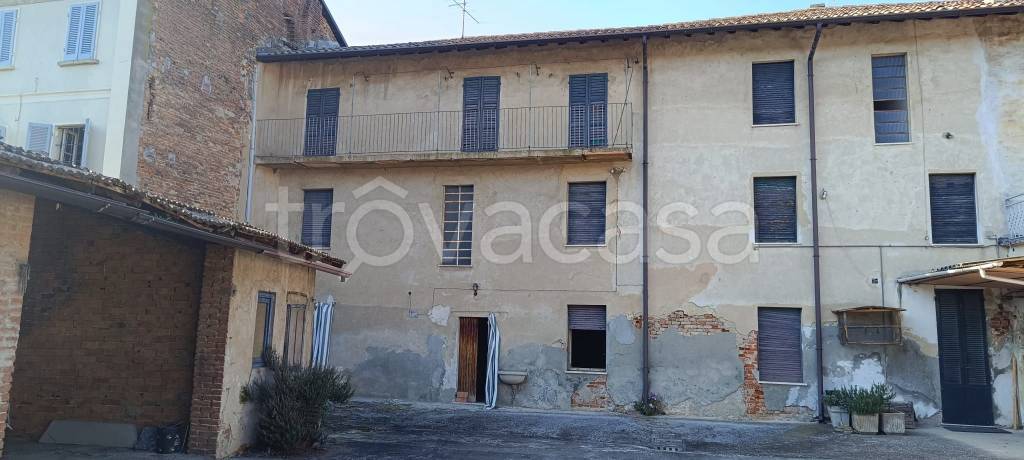 casa indipendente in vendita a Corvino San Quirico
