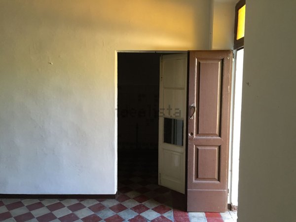 casa indipendente in vendita a Corvino San Quirico