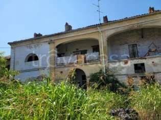 casa indipendente in vendita a Cozzo