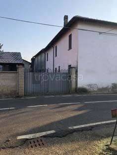 casa indipendente in vendita a Cozzo