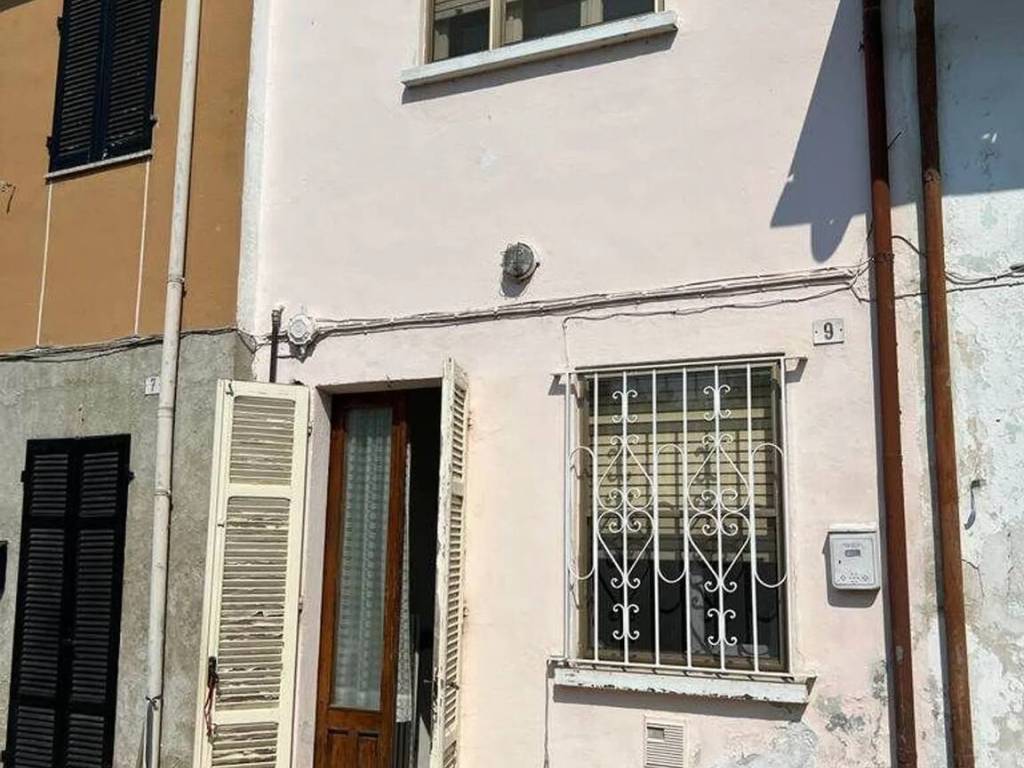 casa indipendente in vendita a Cozzo