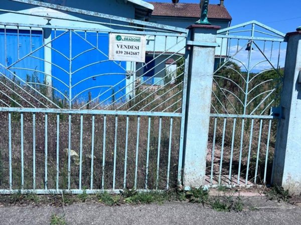 casa indipendente in vendita a Cozzo in zona Celpenchio