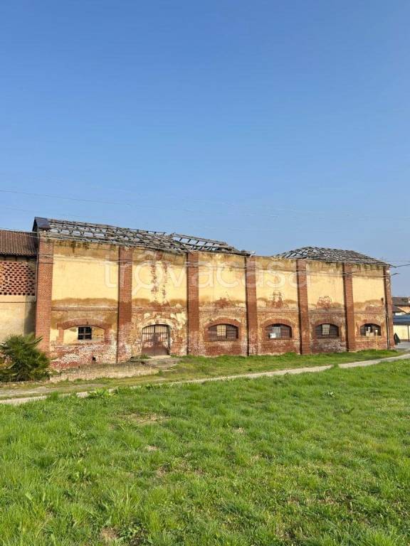 villa in vendita a Cozzo in zona Celpenchio