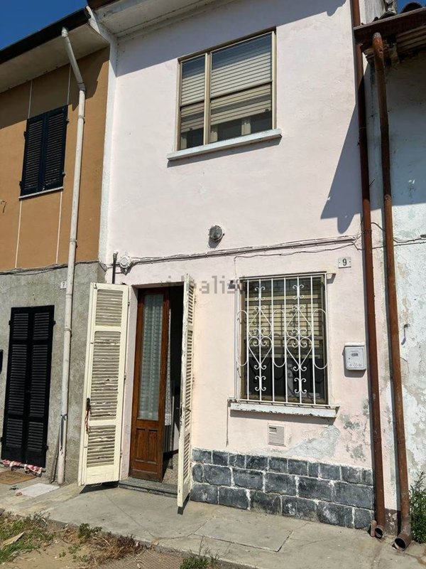 casa indipendente in vendita a Cozzo