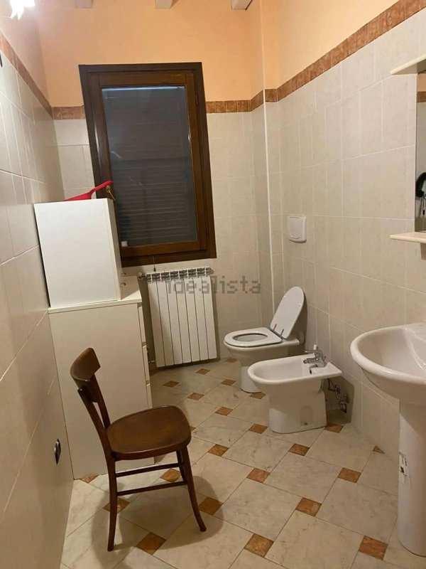 ufficio in vendita a Cura Carpignano