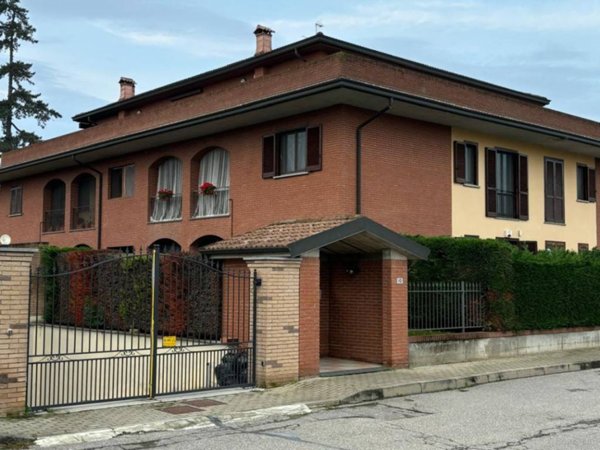 appartamento in vendita a Cura Carpignano