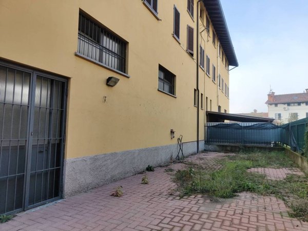 ufficio in vendita a Cura Carpignano in zona Prado