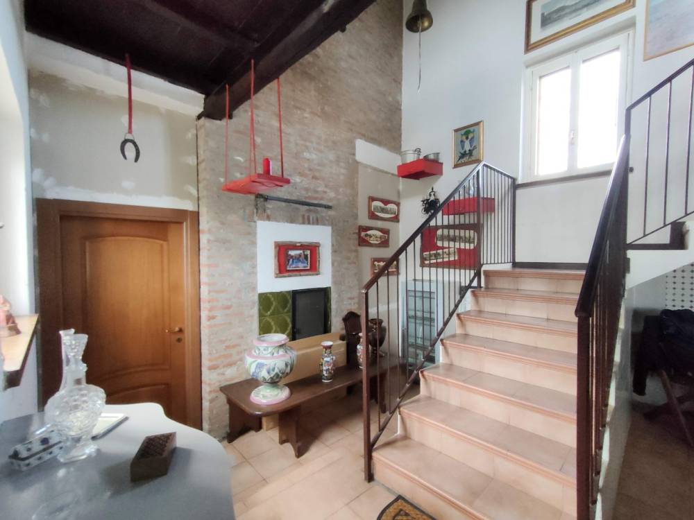 casa indipendente in vendita a Cura Carpignano in zona Prado