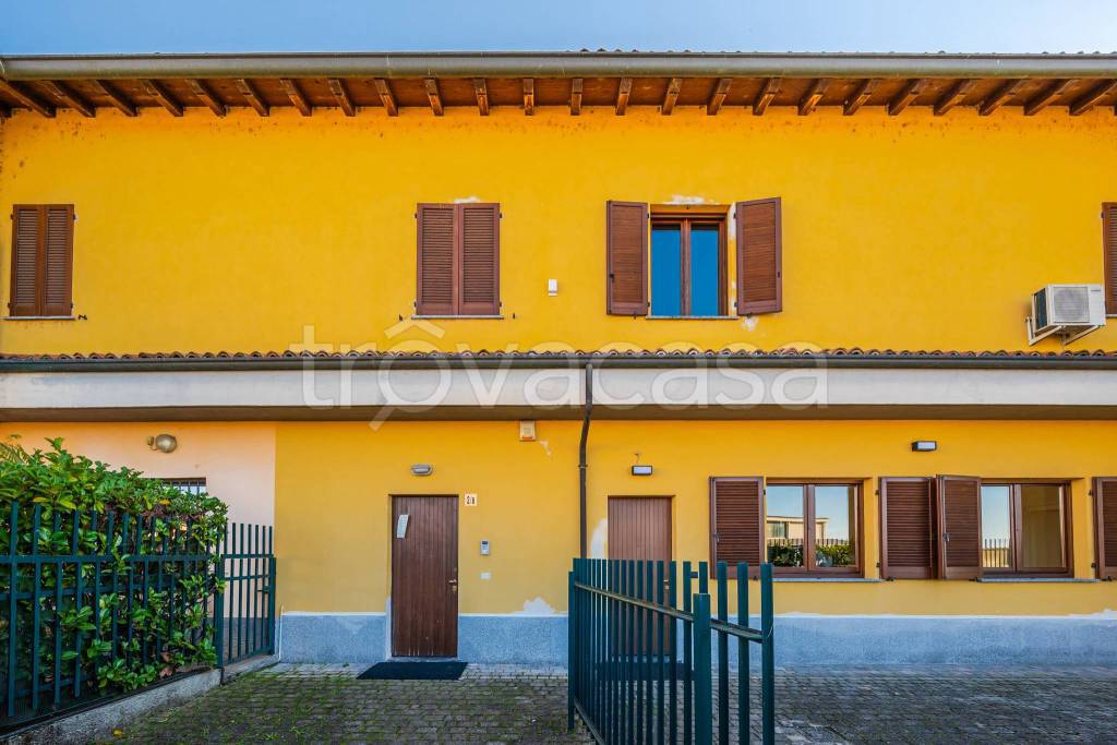 ufficio in vendita a Cura Carpignano in zona Prado