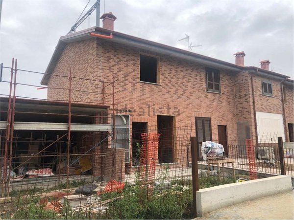 casa indipendente in vendita a Cura Carpignano