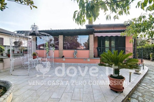 casa indipendente in vendita a Cura Carpignano in zona Borghetto