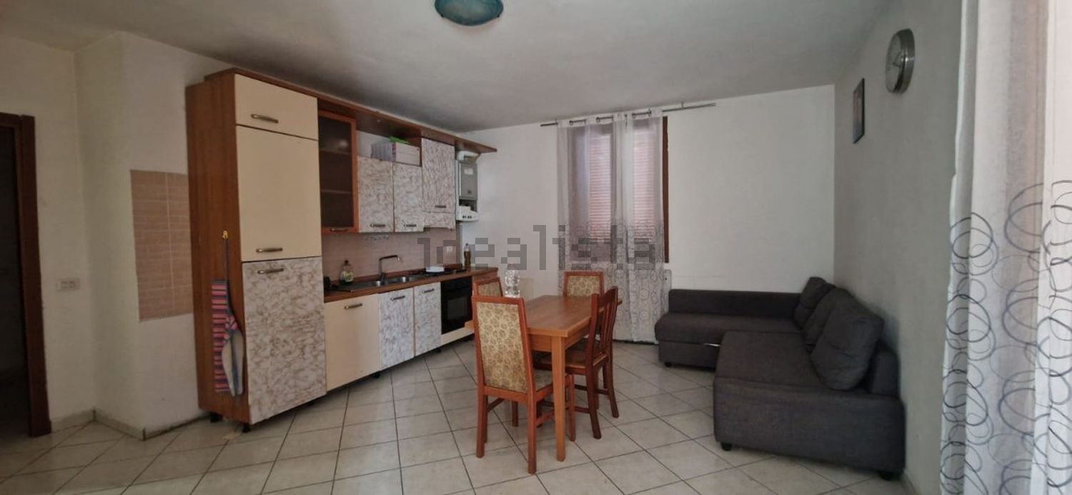 appartamento in vendita a Cura Carpignano in zona Calignano