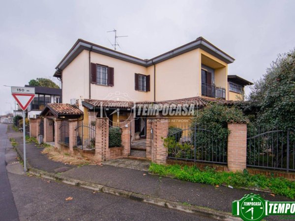 casa indipendente in vendita a Cura Carpignano