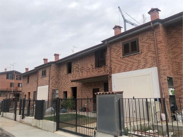 casa indipendente in vendita a Cura Carpignano