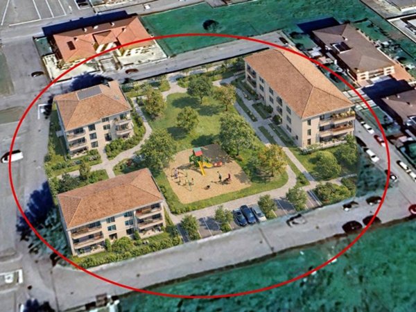 intera palazzina in vendita a Cura Carpignano in zona Prado