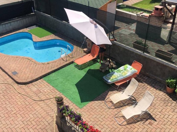 casa indipendente in vendita a Cura Carpignano in zona Calignano