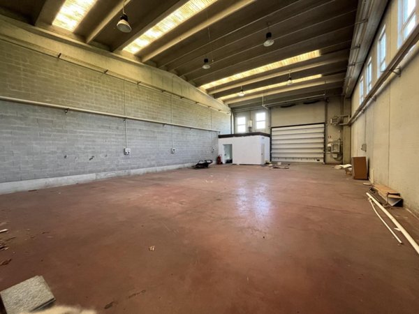 terreno edificabile in vendita a Cura Carpignano