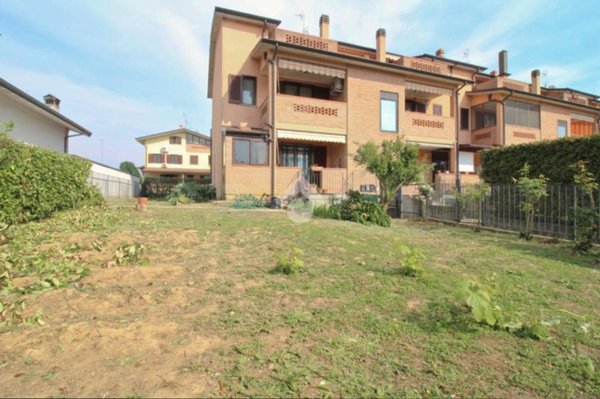 appartamento in vendita a Cura Carpignano in zona Vimanone