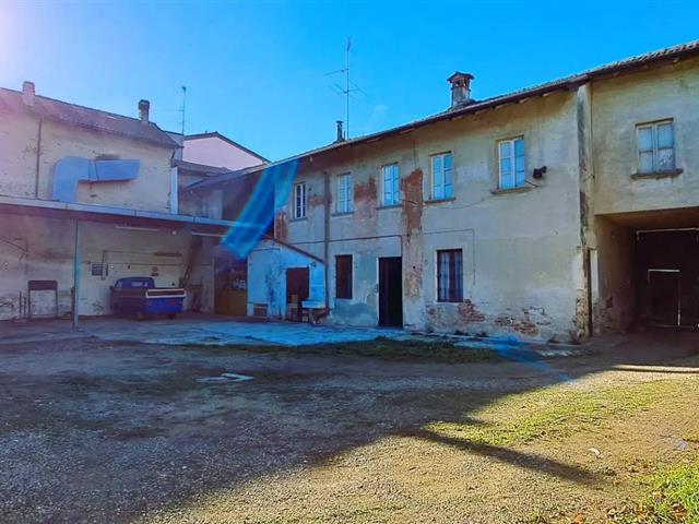 casa indipendente in vendita a Dorno