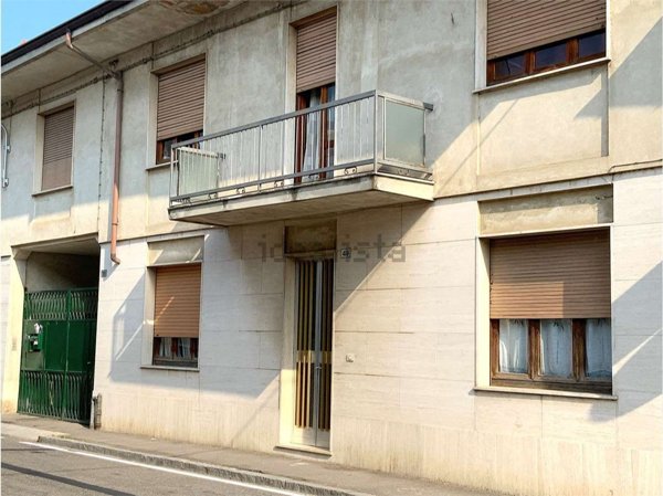 pentavano in vendita a Dorno