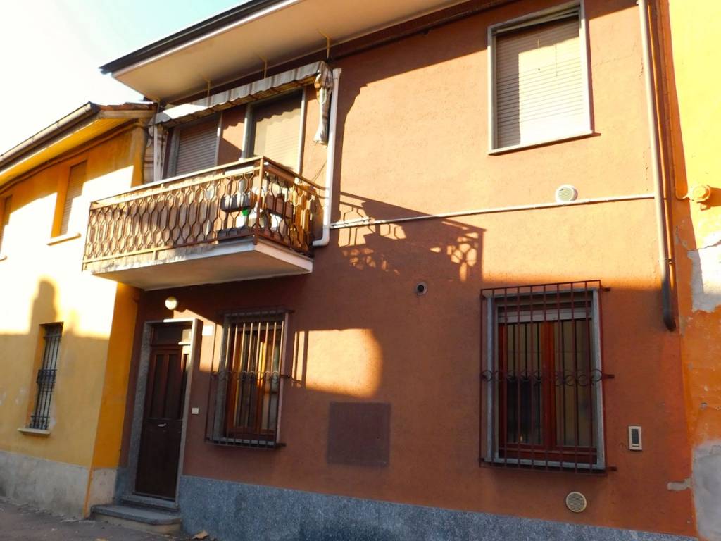 appartamento in vendita a Dorno