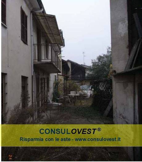 casa indipendente in vendita a Dorno
