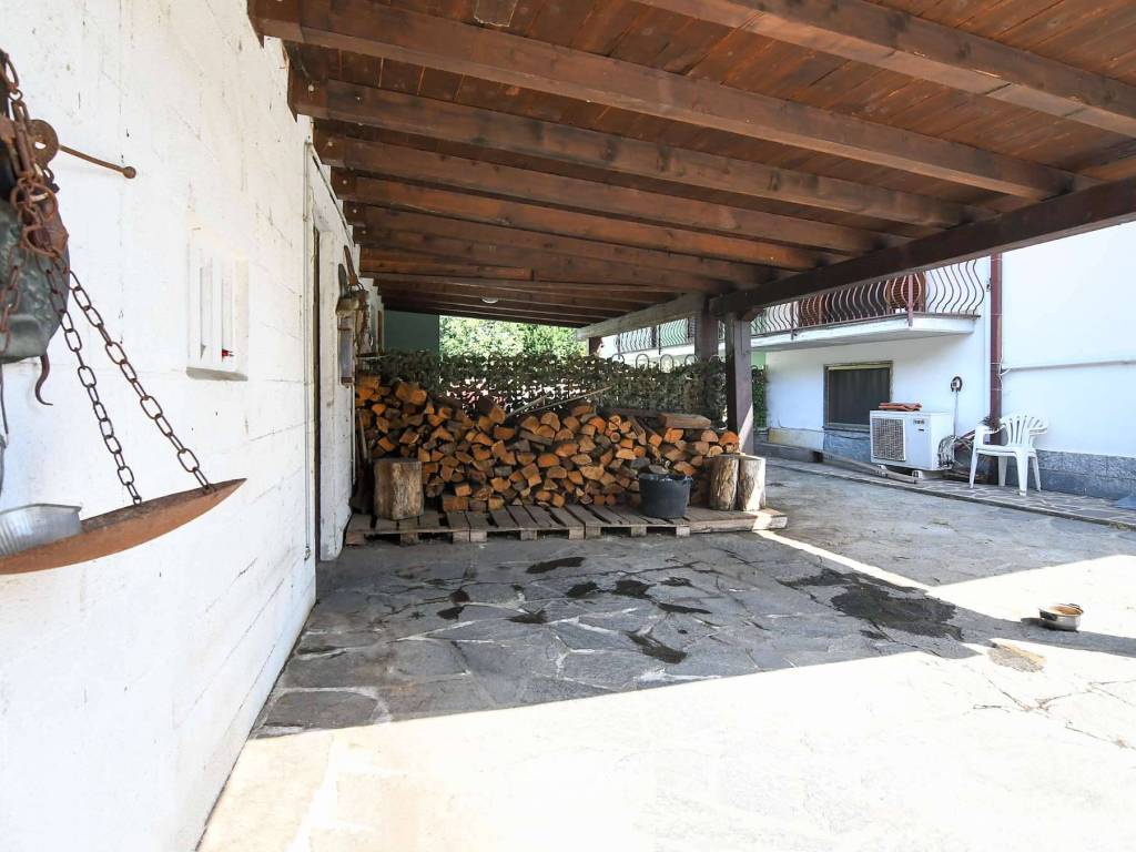 appartamento in vendita a Dorno