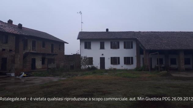 casa indipendente in vendita a Dorno
