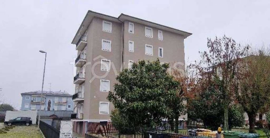 appartamento in vendita a Dorno