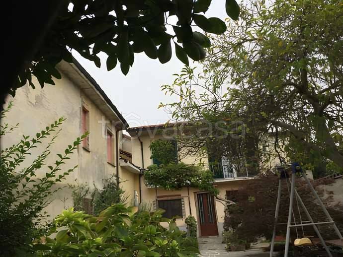 appartamento in vendita a Dorno