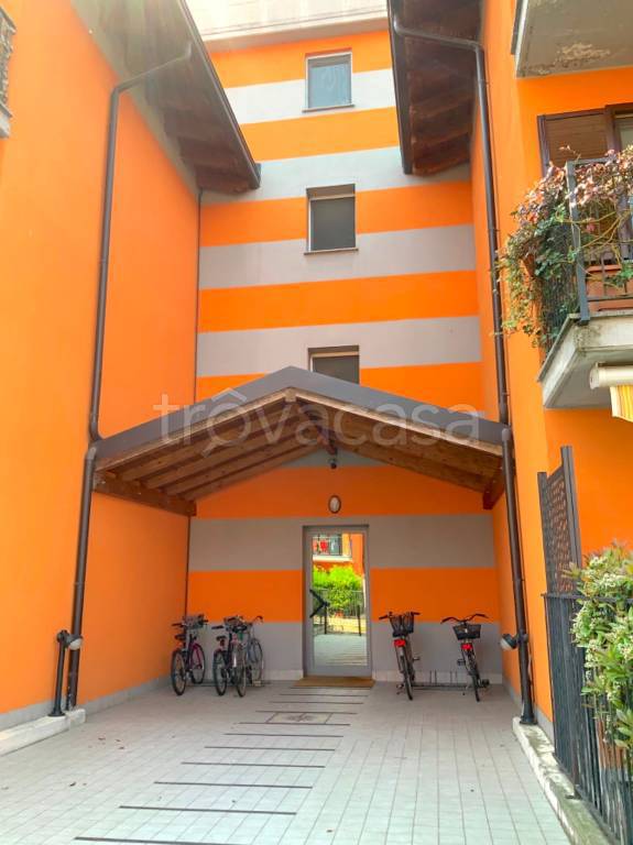 appartamento in vendita a Dorno