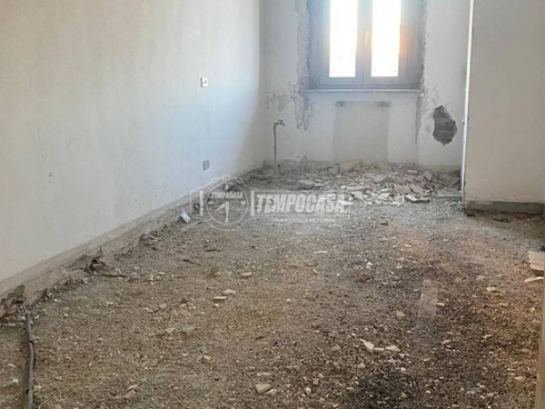 appartamento in vendita a Dorno